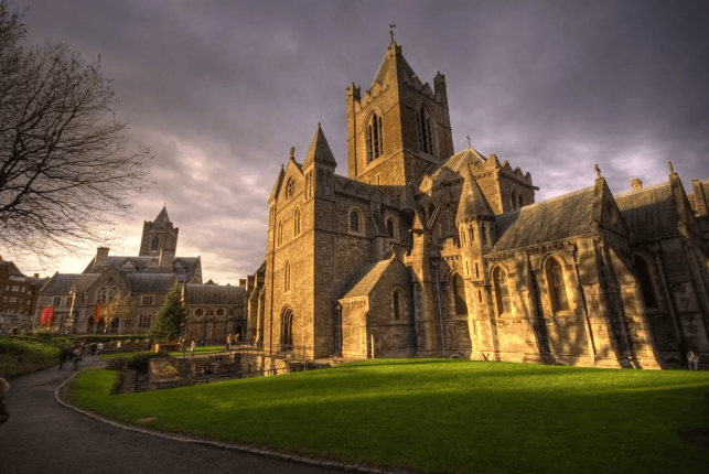 Edinburgh'dan Galway'e İskoçya ve  İrlanda