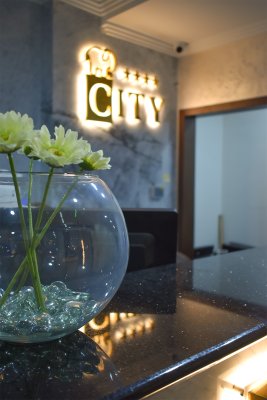 City Hotel - Resim 2